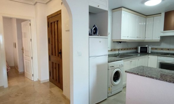 Resale - Apartment - Orihuela Costa - Villamartin