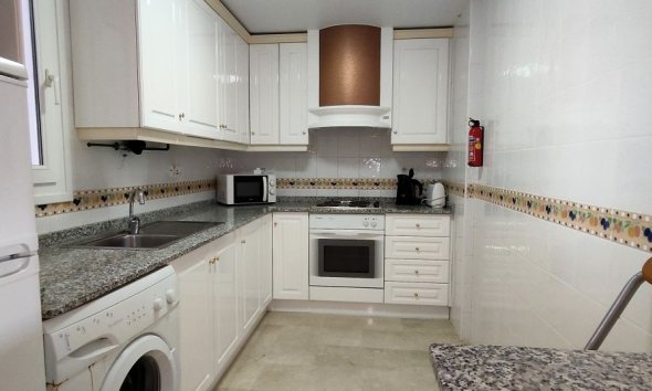 Resale - Apartment - Orihuela Costa - Villamartin