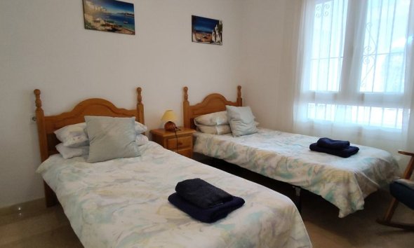 Resale - Apartment - Orihuela Costa - Villamartin