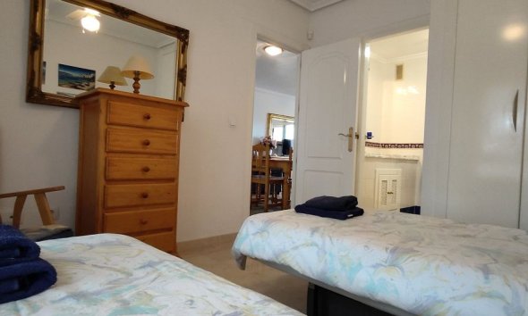 Resale - Apartment - Orihuela Costa - Villamartin