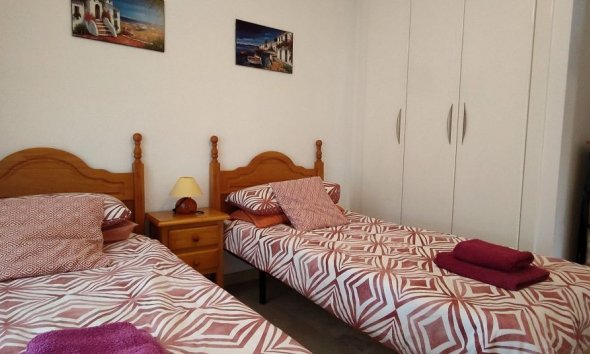 Resale - Apartment - Orihuela Costa - Villamartin