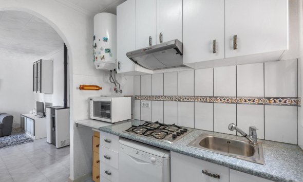 Resale - Villa - Torrevieja - La siesta