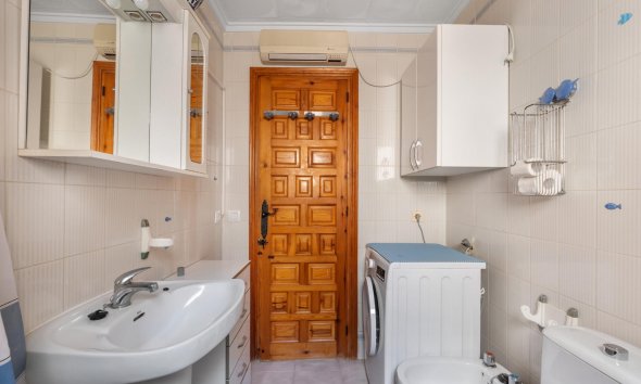 Resale - Villa - Torrevieja - La siesta