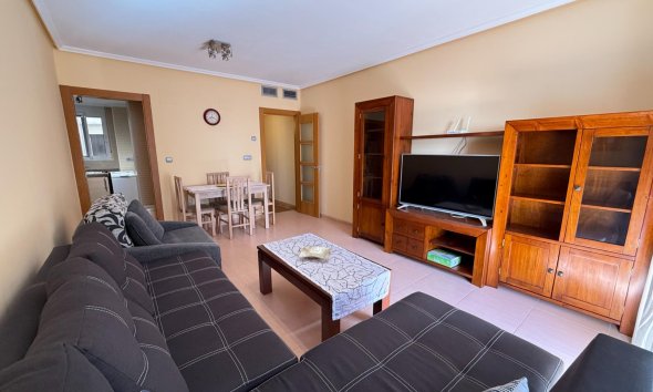 Resale - Apartment - Torrevieja - Playa del cura