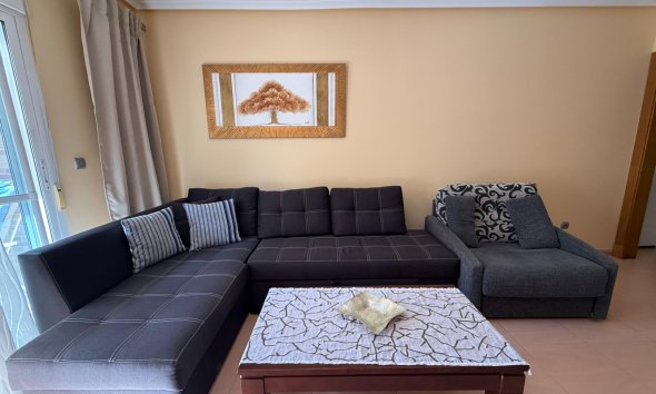 Resale - Apartment - Torrevieja - Playa del cura