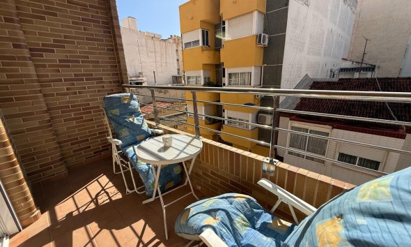 Resale - Apartment - Torrevieja - Playa del cura