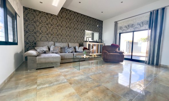 Resale - Villa - Pilar de la Horadada - Torre de la Horadada