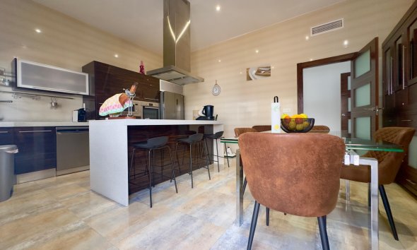 Resale - Villa - Pilar de la Horadada - Torre de la Horadada