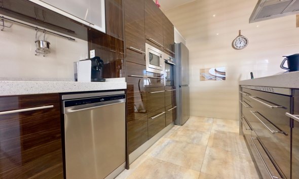 Resale - Villa - Pilar de la Horadada - Torre de la Horadada