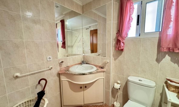 Resale - Villa - Torrevieja - Los Balcones - Los Altos del Edén