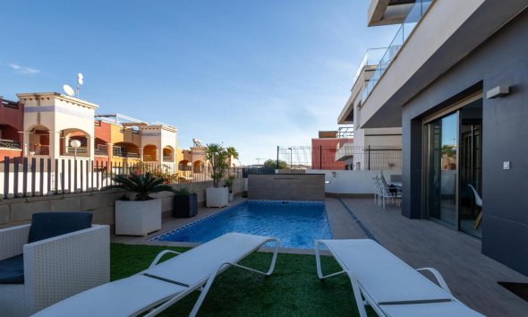 Resale - Villa - Orihuela Costa - Pau 26