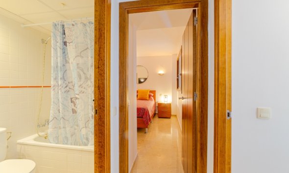 Resale - Apartment - Punta Prima