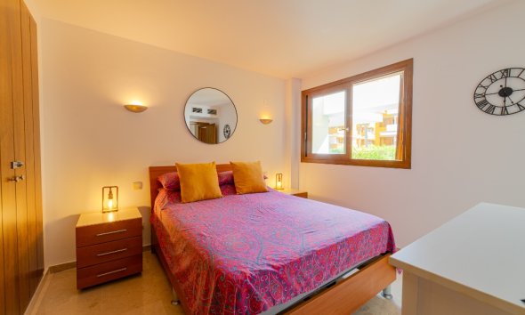 Resale - Apartment - Punta Prima