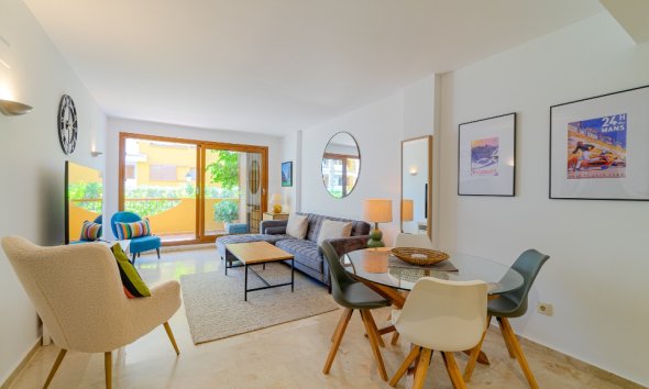 Resale - Apartment - Punta Prima