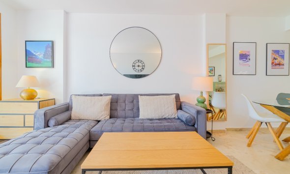 Resale - Apartment - Punta Prima