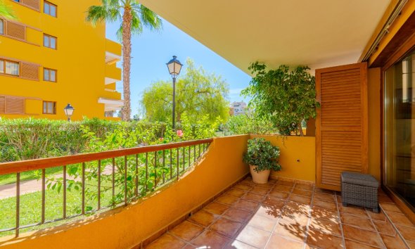 Resale - Apartment - Punta Prima