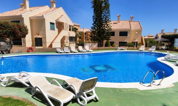 Resale - Apartment - CAMPOAMOR GOLF