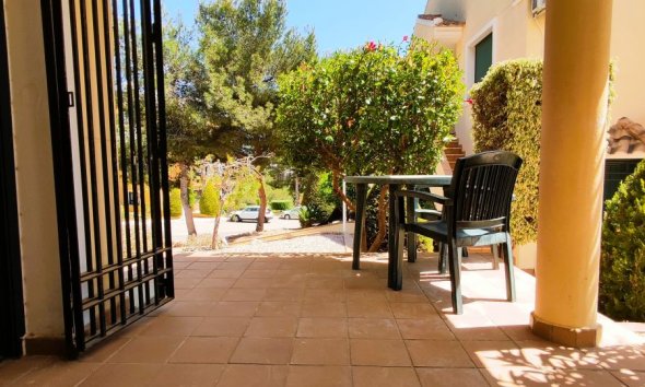 Resale - Apartment - CAMPOAMOR GOLF