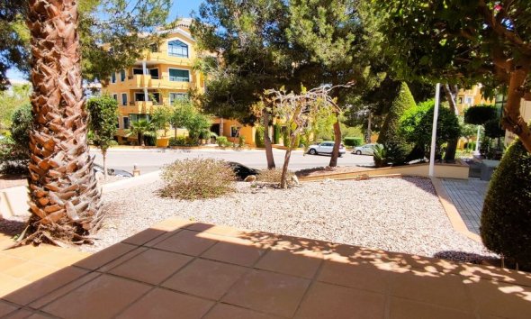 Resale - Apartment - CAMPOAMOR GOLF