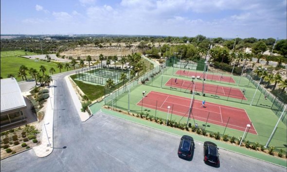 Resale - Apartment - CAMPOAMOR GOLF