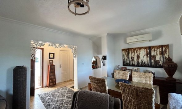 Resale - Terraced house / Townhouse - Orihuela Costa - Villamartin