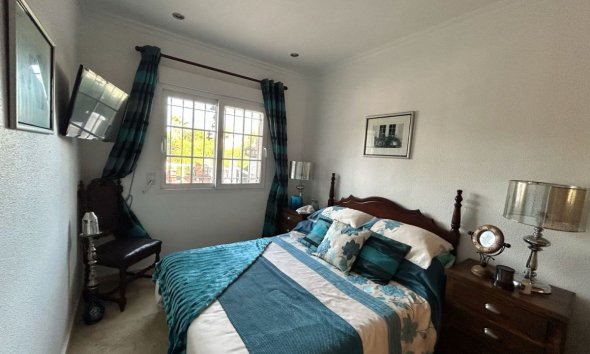 Resale - Terraced house / Townhouse - Orihuela Costa - Villamartin