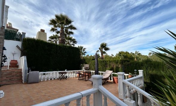 Resale - Terraced house / Townhouse - Orihuela Costa - Villamartin