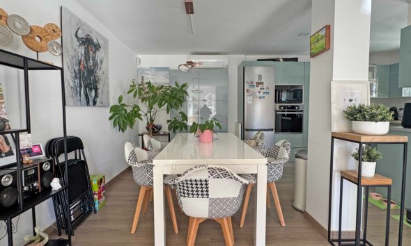 Resale - Terraced house / Townhouse - Orihuela Costa - Villamartín