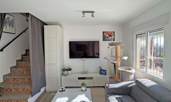 Resale - Terraced house / Townhouse - Orihuela Costa - Villamartín