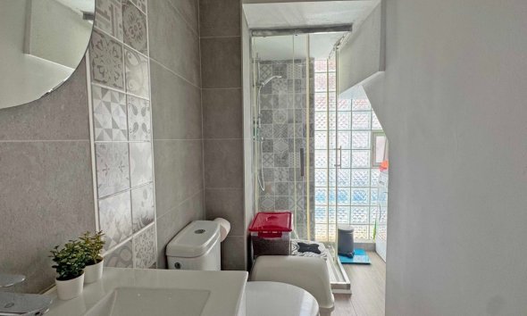 Resale - Terraced house / Townhouse - Orihuela Costa - Villamartín