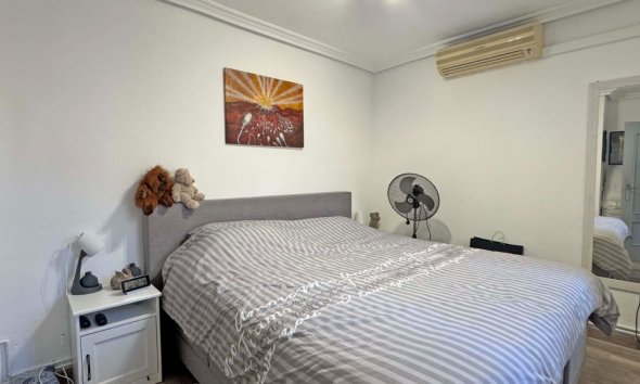 Resale - Terraced house / Townhouse - Orihuela Costa - Villamartín