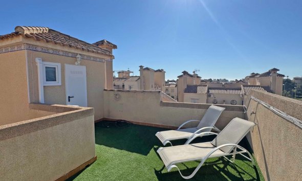 Resale - Terraced house / Townhouse - Orihuela Costa - Villamartín