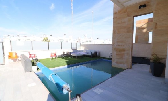Resale - Villa - Orihuela Costa - Lomas de Cabo Roig