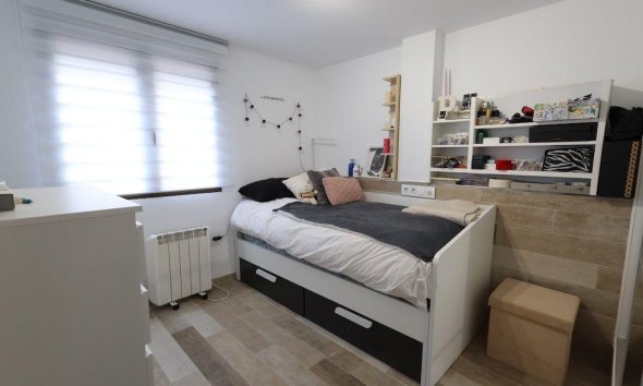 Resale - Duplex / Two-storey apartment - Orihuela Costa - Cala Capitan