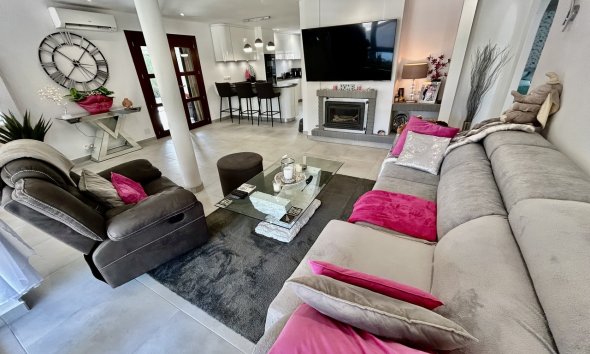 Resale - Villa - Orihuela Costa - Cabo Roig