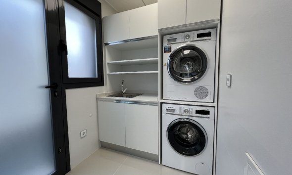 Resale - Villa - San Miguel de Salinas - Costa Blanca