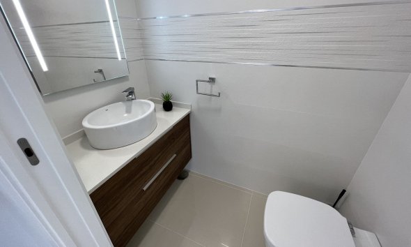 Resale - Villa - San Miguel de Salinas - Costa Blanca