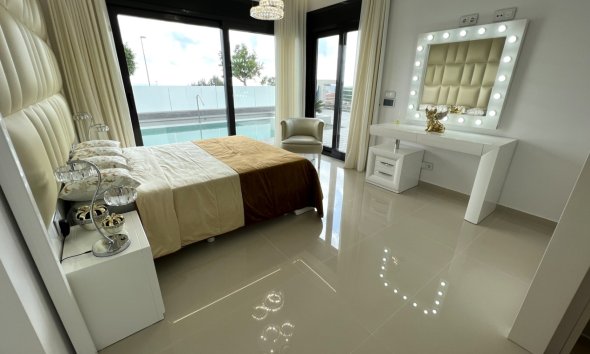 Resale - Villa - San Miguel de Salinas - Costa Blanca