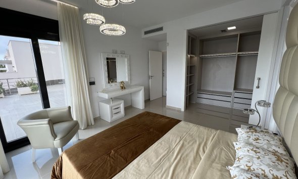 Resale - Villa - San Miguel de Salinas - Costa Blanca