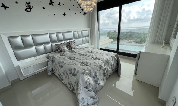 Resale - Villa - San Miguel de Salinas - Costa Blanca