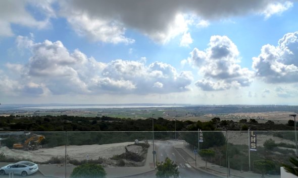 Resale - Villa - San Miguel de Salinas - Costa Blanca