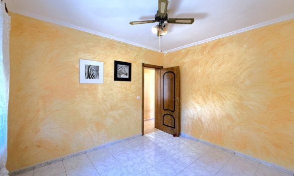 Resale - Villa - Pilar de la Horadada - Costa Blanca