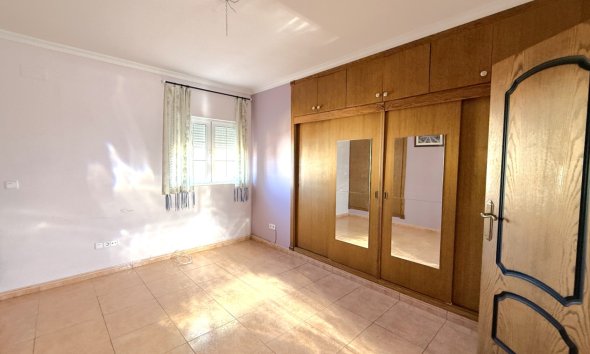 Resale - Villa - Pilar de la Horadada - Costa Blanca