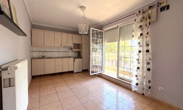 Resale - Villa - Pilar de la Horadada - Costa Blanca