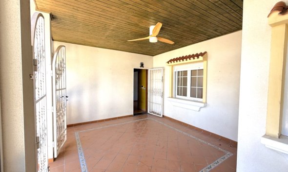 Resale - Villa - Pilar de la Horadada - Costa Blanca