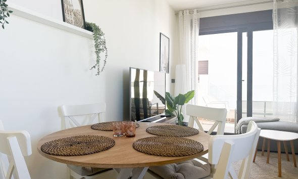 Resale - Apartment - Torrevieja - Los Balcones