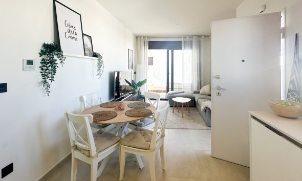 Resale - Apartment - Torrevieja - Los Balcones