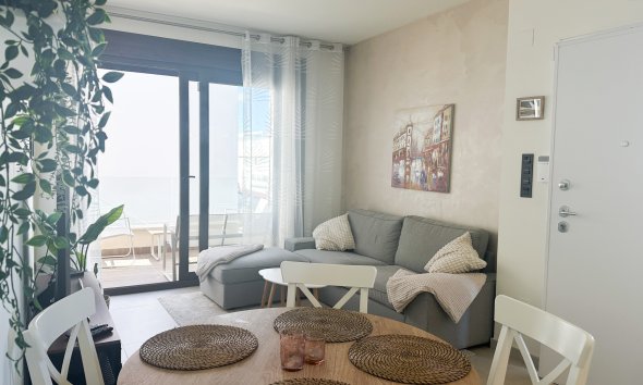 Resale - Apartment - Torrevieja - Los Balcones