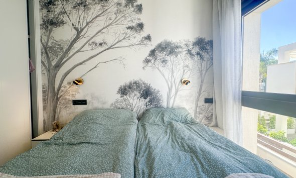 Resale - Apartment - Torrevieja - Los Balcones