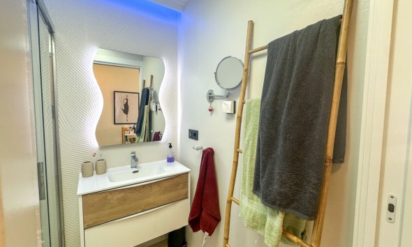 Resale - Apartment - Torrevieja - Los Balcones